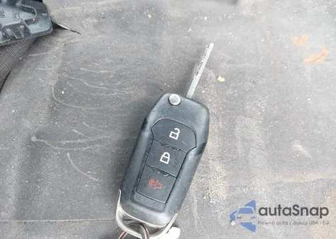 2017 Ford F-150 Xl z USA, uszkodzony, nr VIN 1FTEX1C80HFB77388